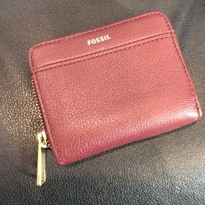 Cabernet Fossil Mini Wallet zip